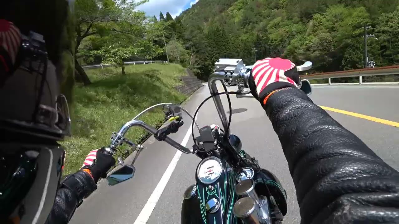 Harleyのんびり田舎道を走るRJハーレーモトブログ
