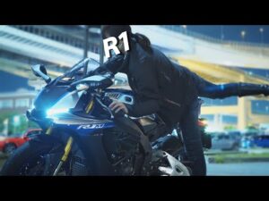 【R1M女子】初めての大黒、ハイウェイ、うるさい私。《クロスプレーン》《バイク女子》| YAMAHA YZF-R1M AKRAPOVIC Sound