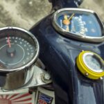 脱着可能な時計を取り付け！【NewoCube】ツーリング便利アイテム【モトブログ】原付二種ツーリング SuperCub Touring in Japan