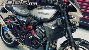 【モトブログ 】コンパクトなZ900RSのラジエーターに大迫力カーボンラジエーターシュラウドを取り付けてみた！【Z900RS】